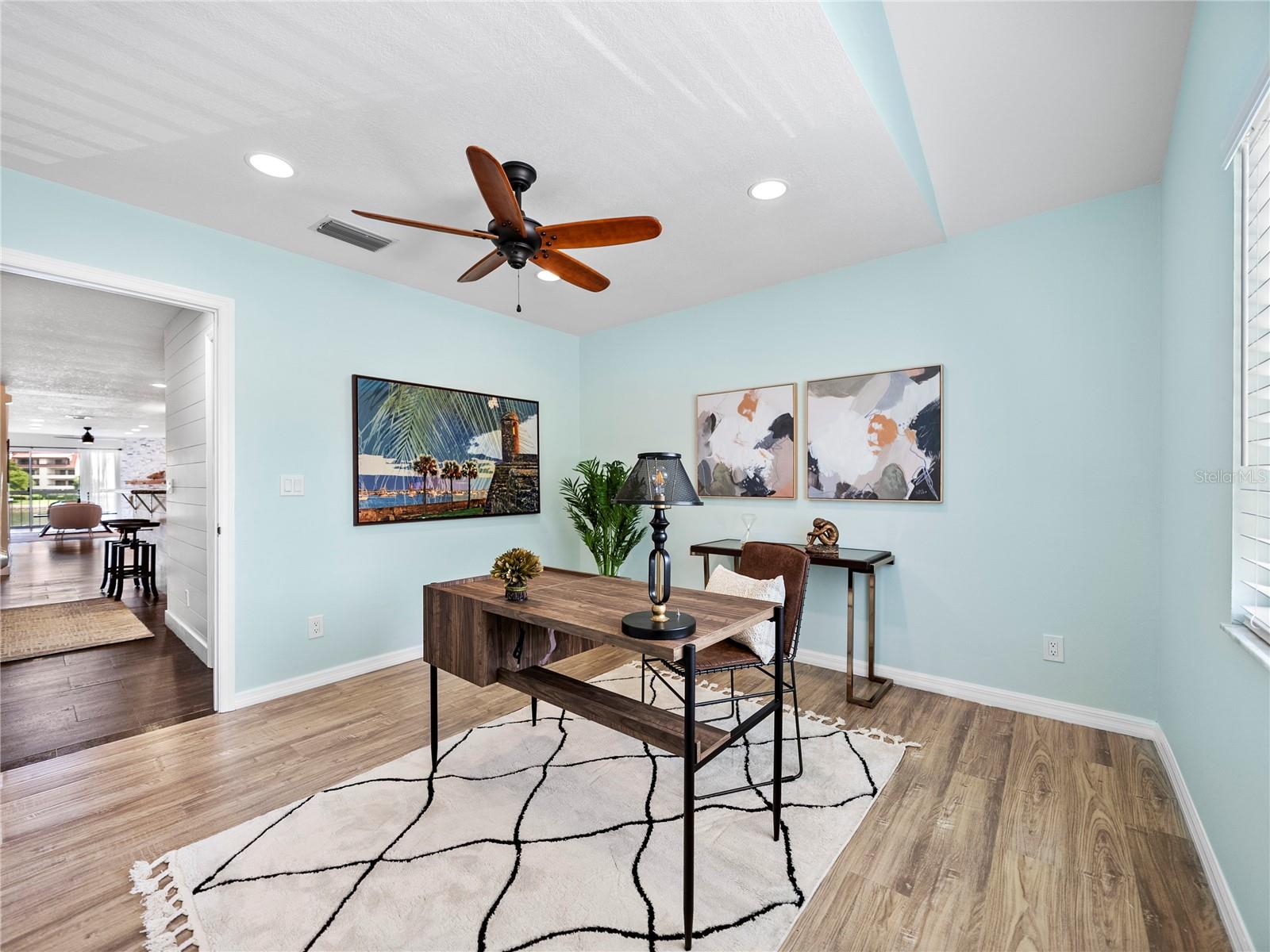 PALMS OF TIERRA - Residential