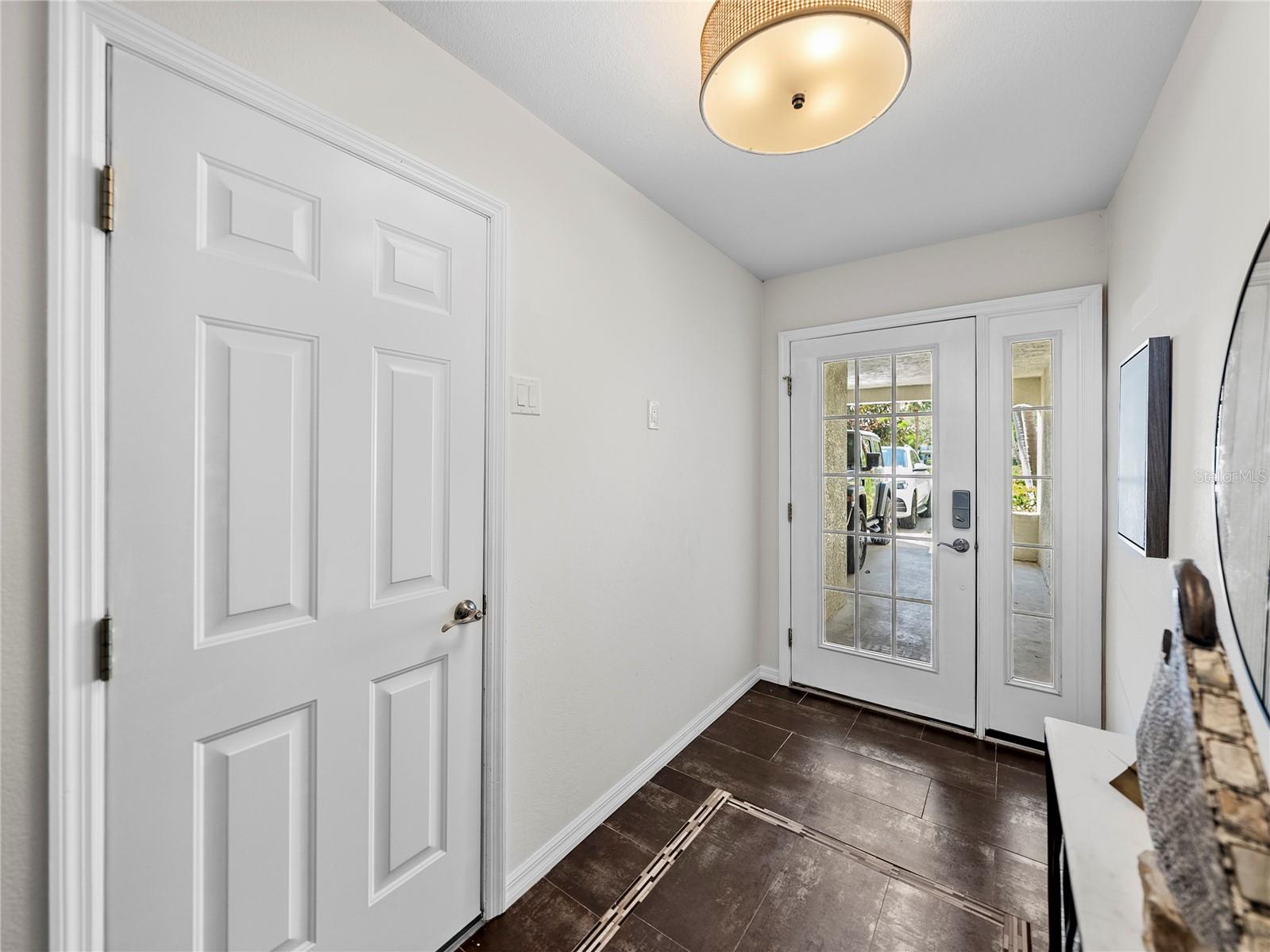 PALMS OF TIERRA - Residential