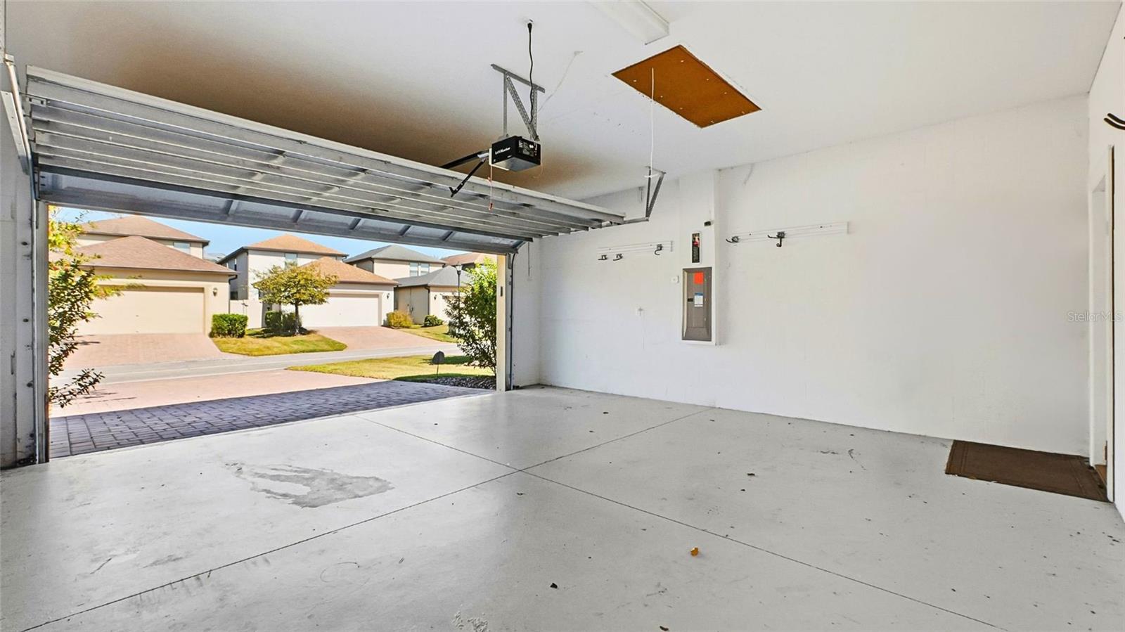 ARBORS/WIREGRASS RANCH - Residential