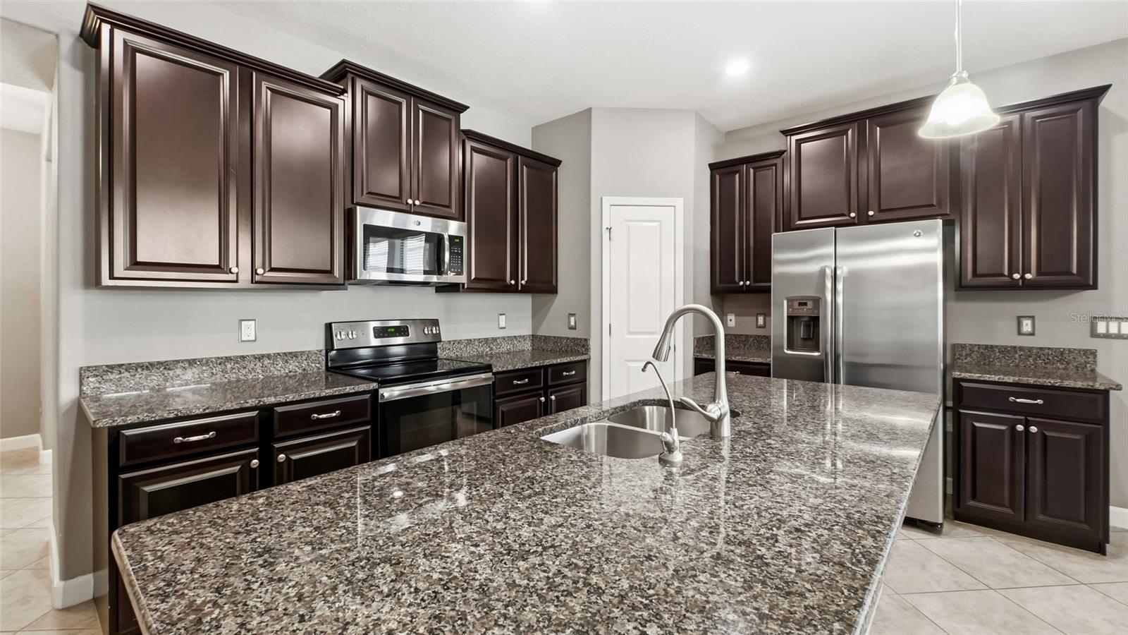 ARBORS/WIREGRASS RANCH - Residential