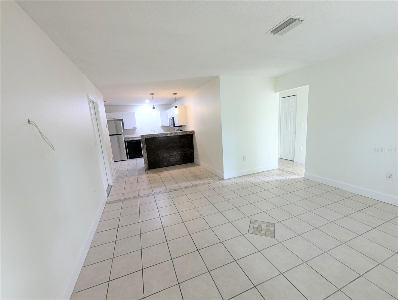 PINECREST - Residential