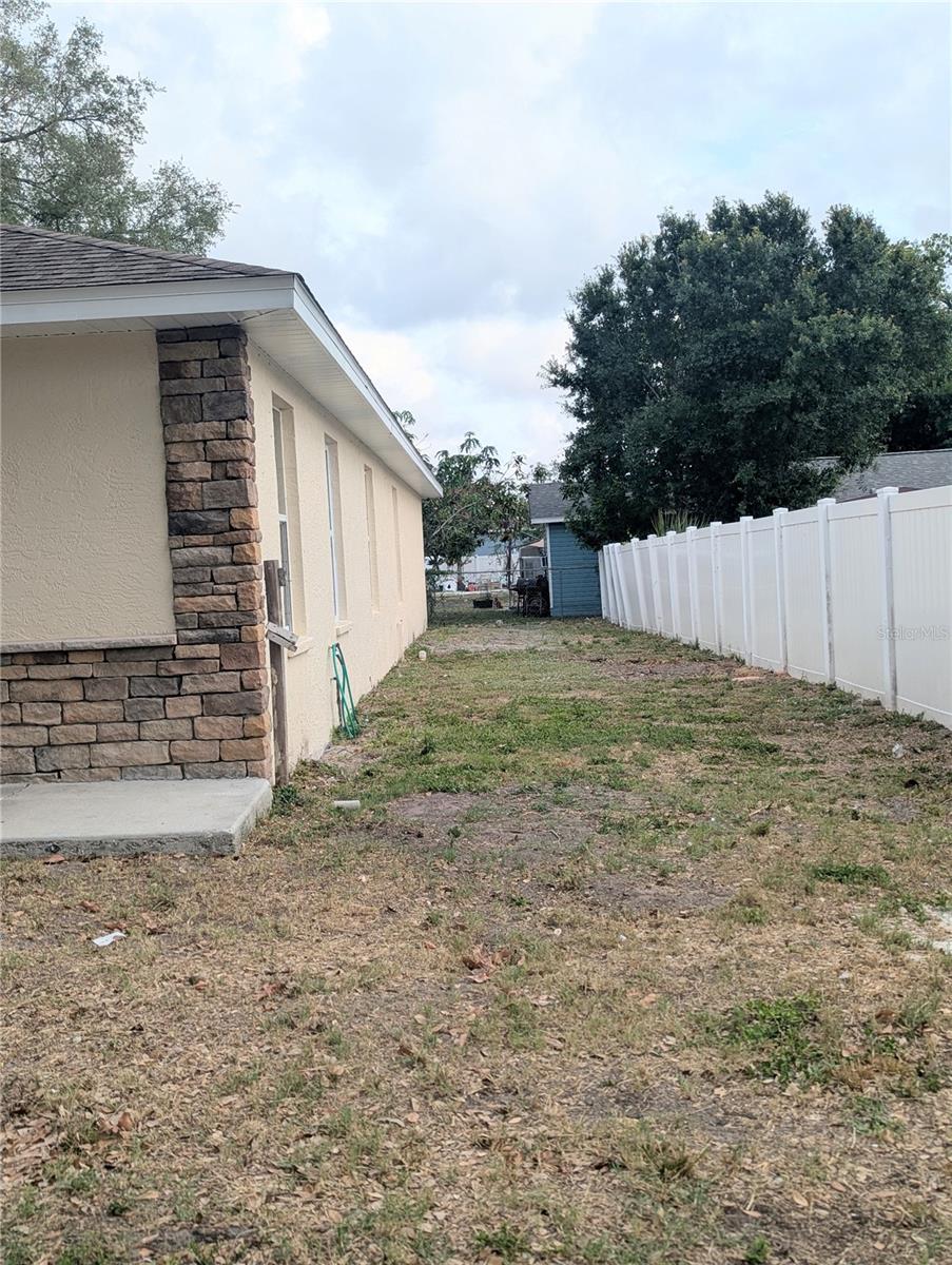 PINECREST - Residential