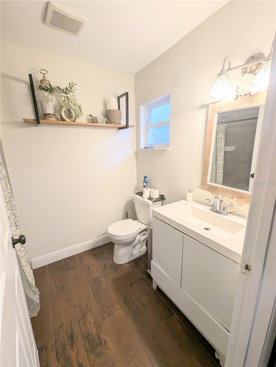 PINECREST - Residential