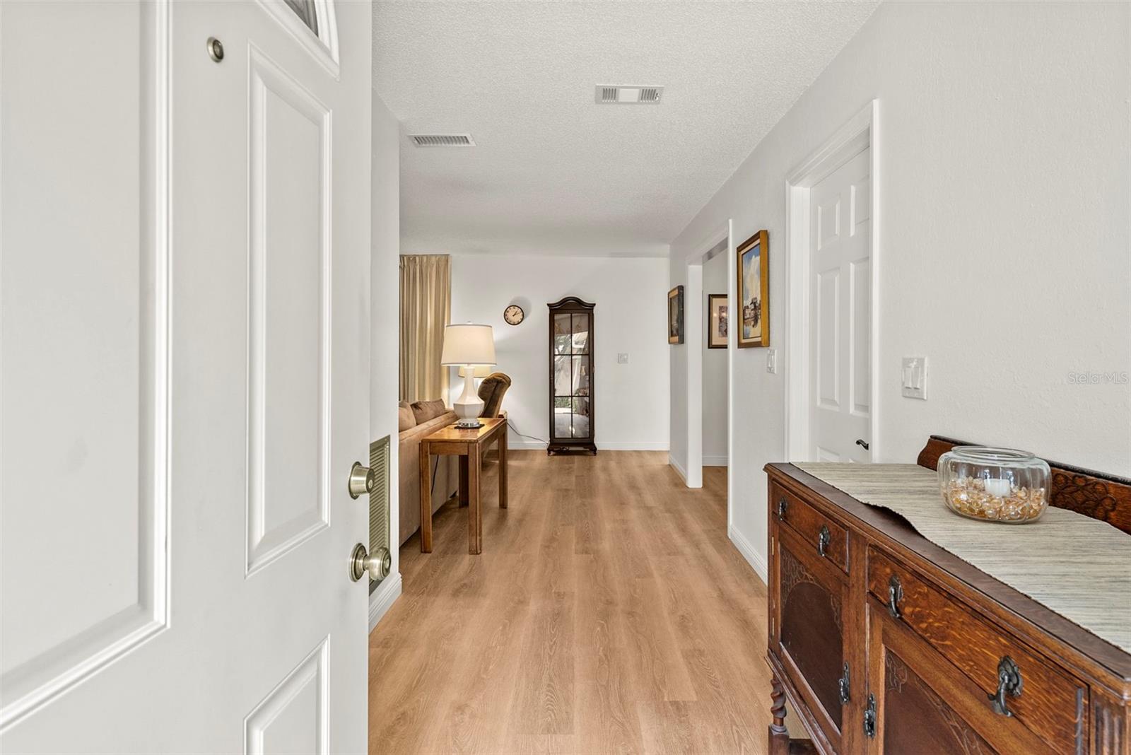 2275 KINGFISHER LANE