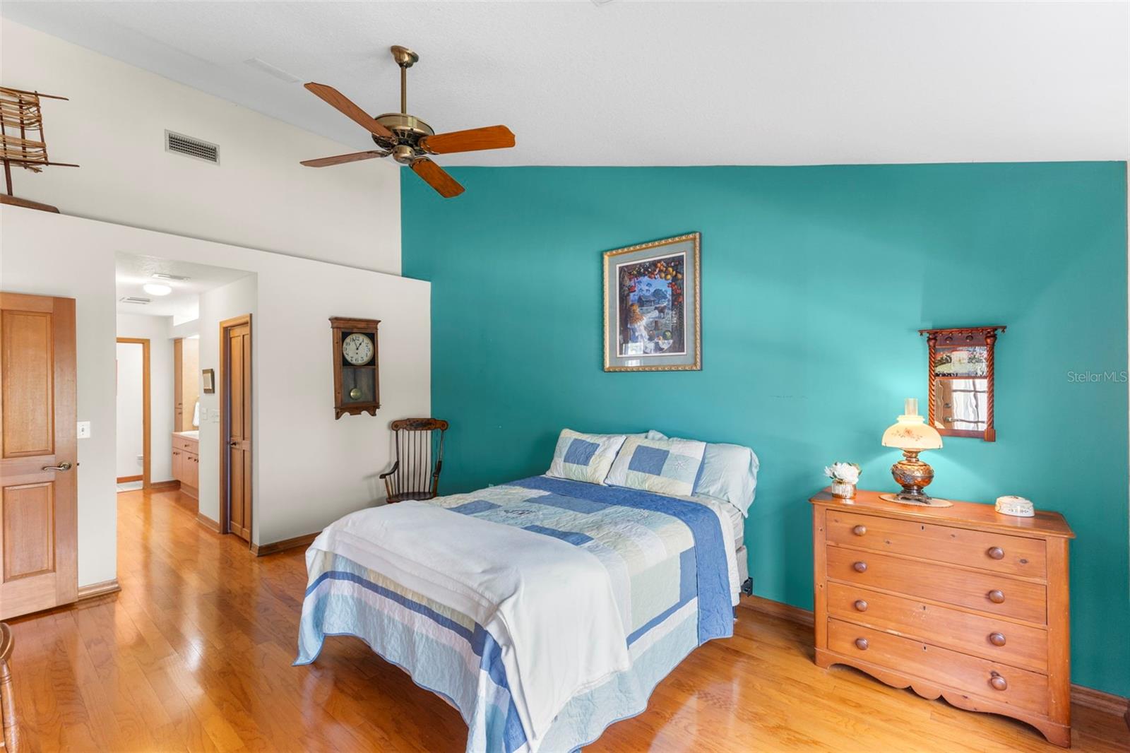 OVERLOOK - Residential