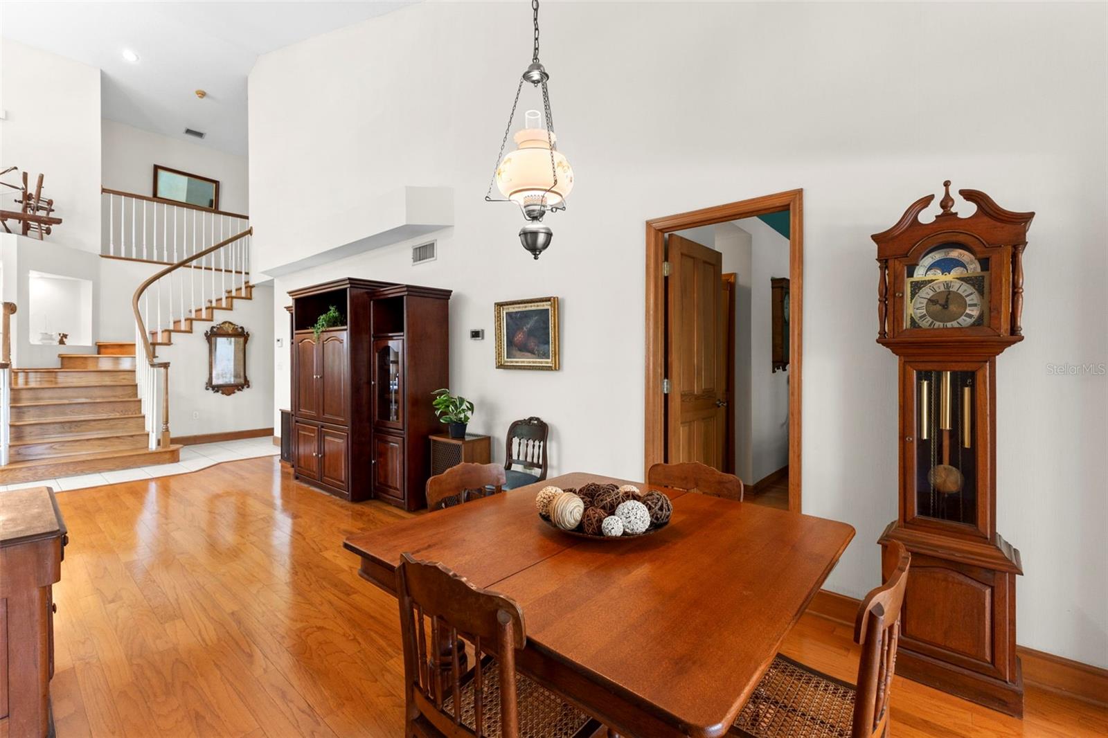 OVERLOOK - Residential