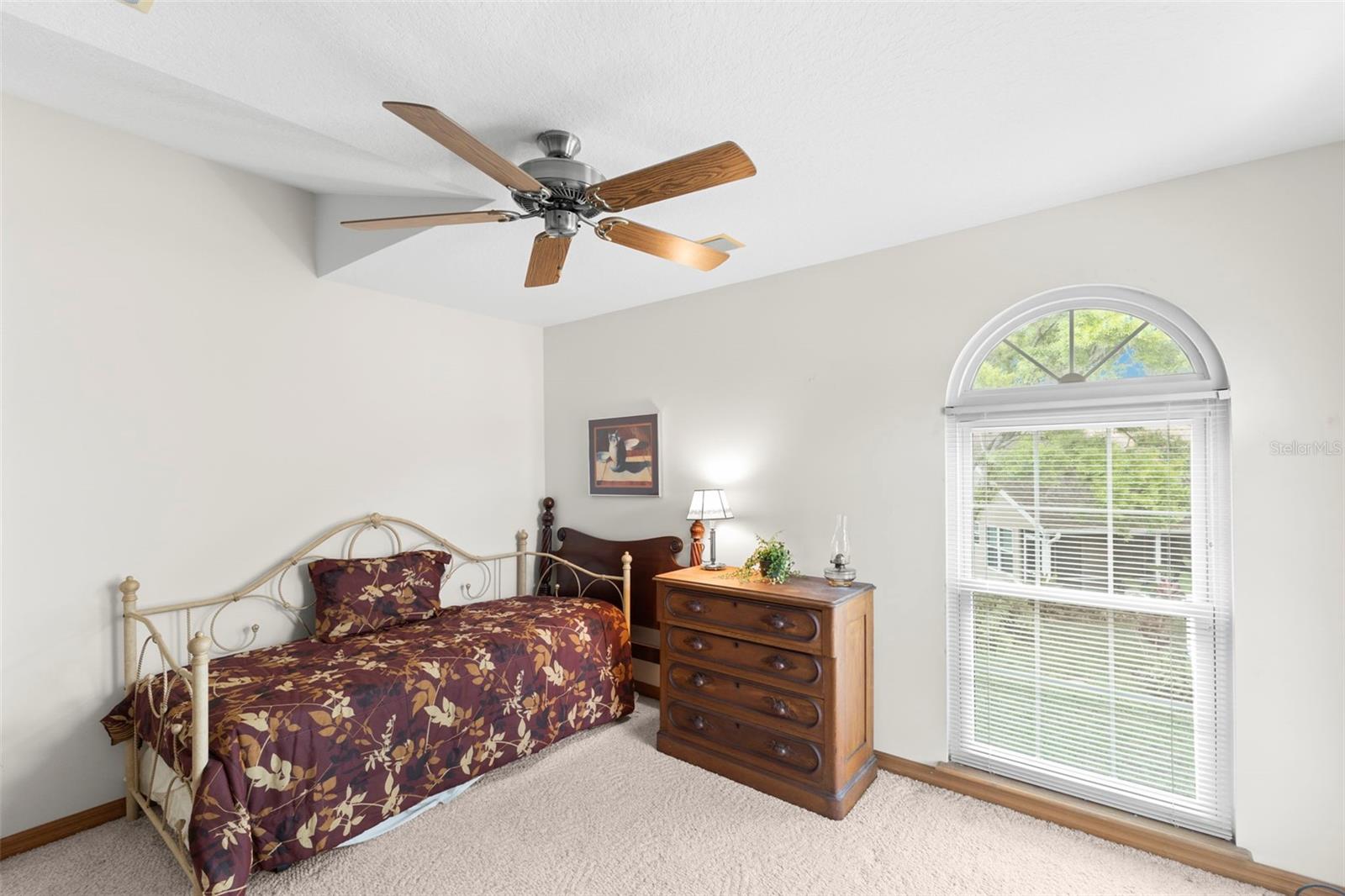 OVERLOOK - Residential