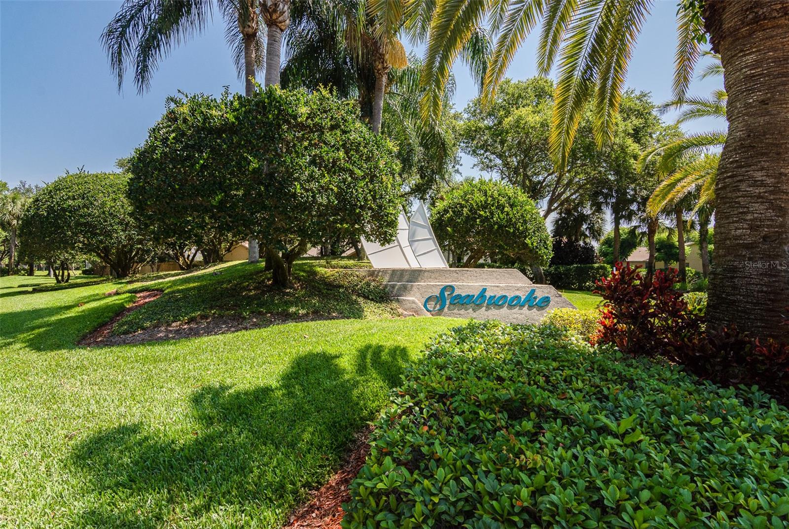 OVERLOOK - Residential