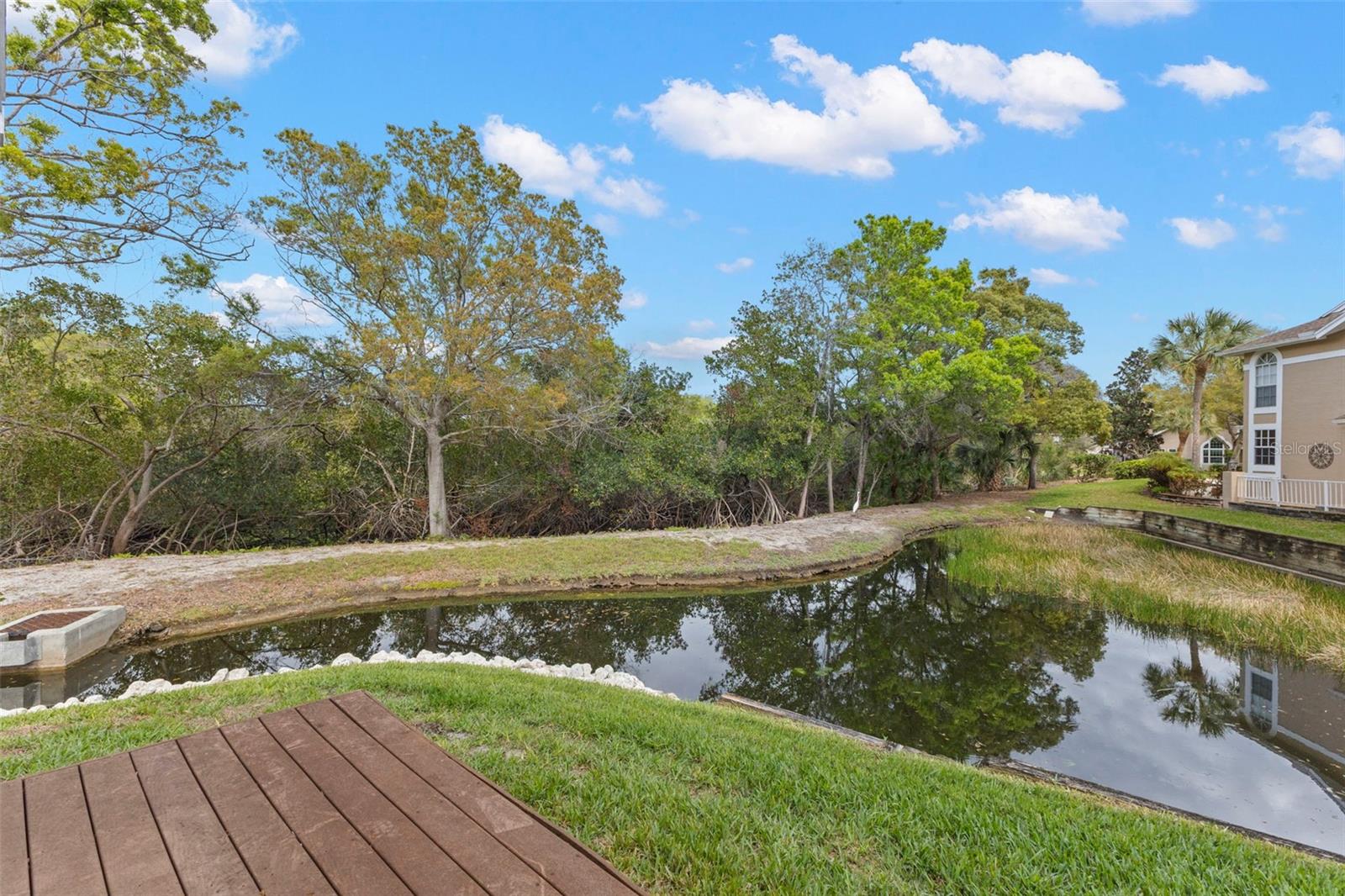 OVERLOOK - Residential