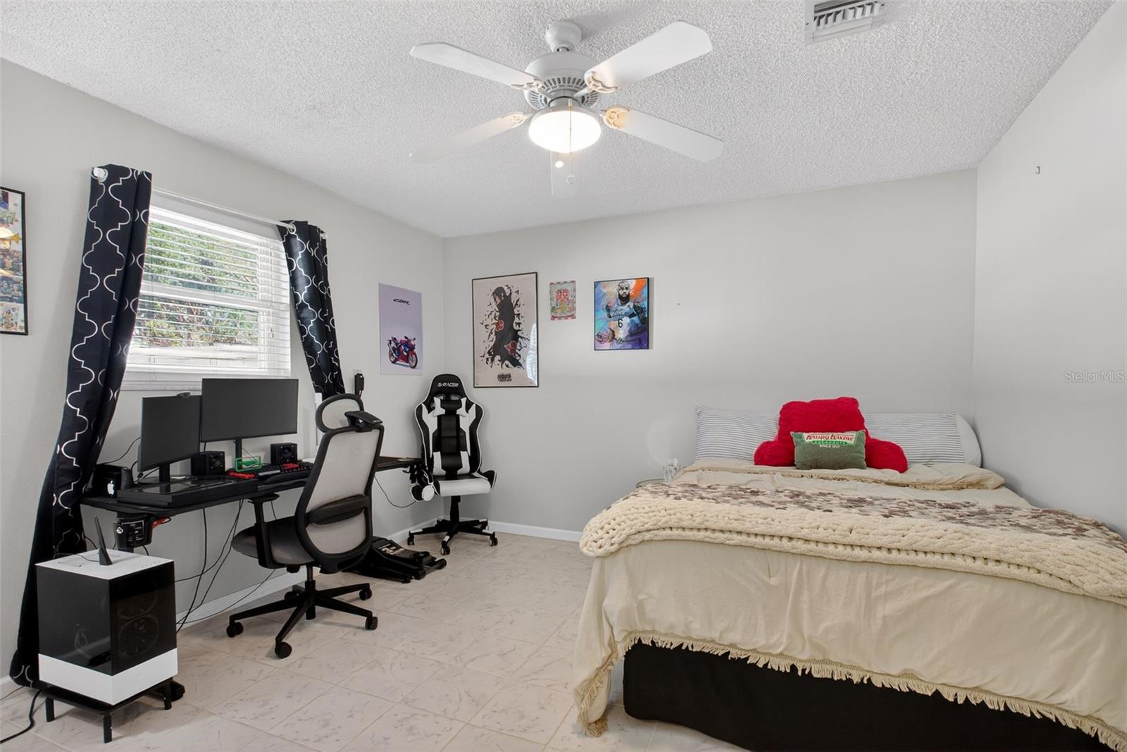 RABBITS RUN - Residential