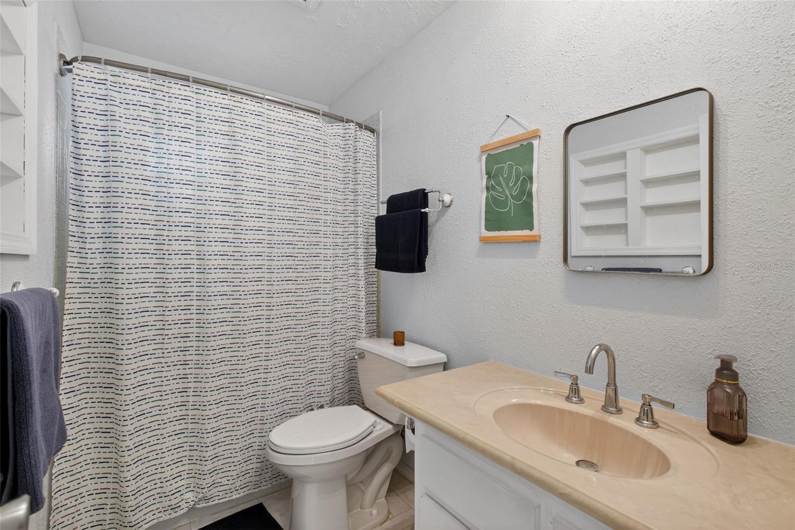 RABBITS RUN - Residential