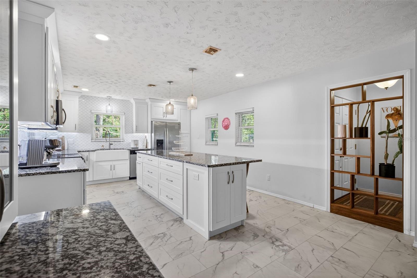 RABBITS RUN - Residential