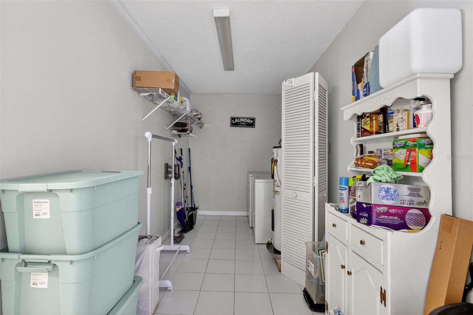 RABBITS RUN - Residential