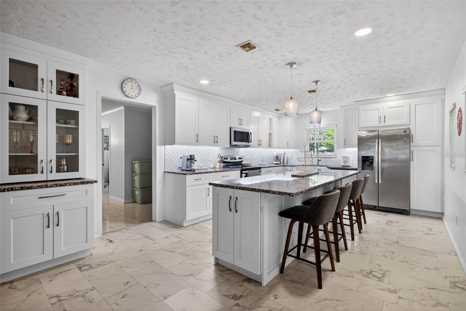 RABBITS RUN - Residential