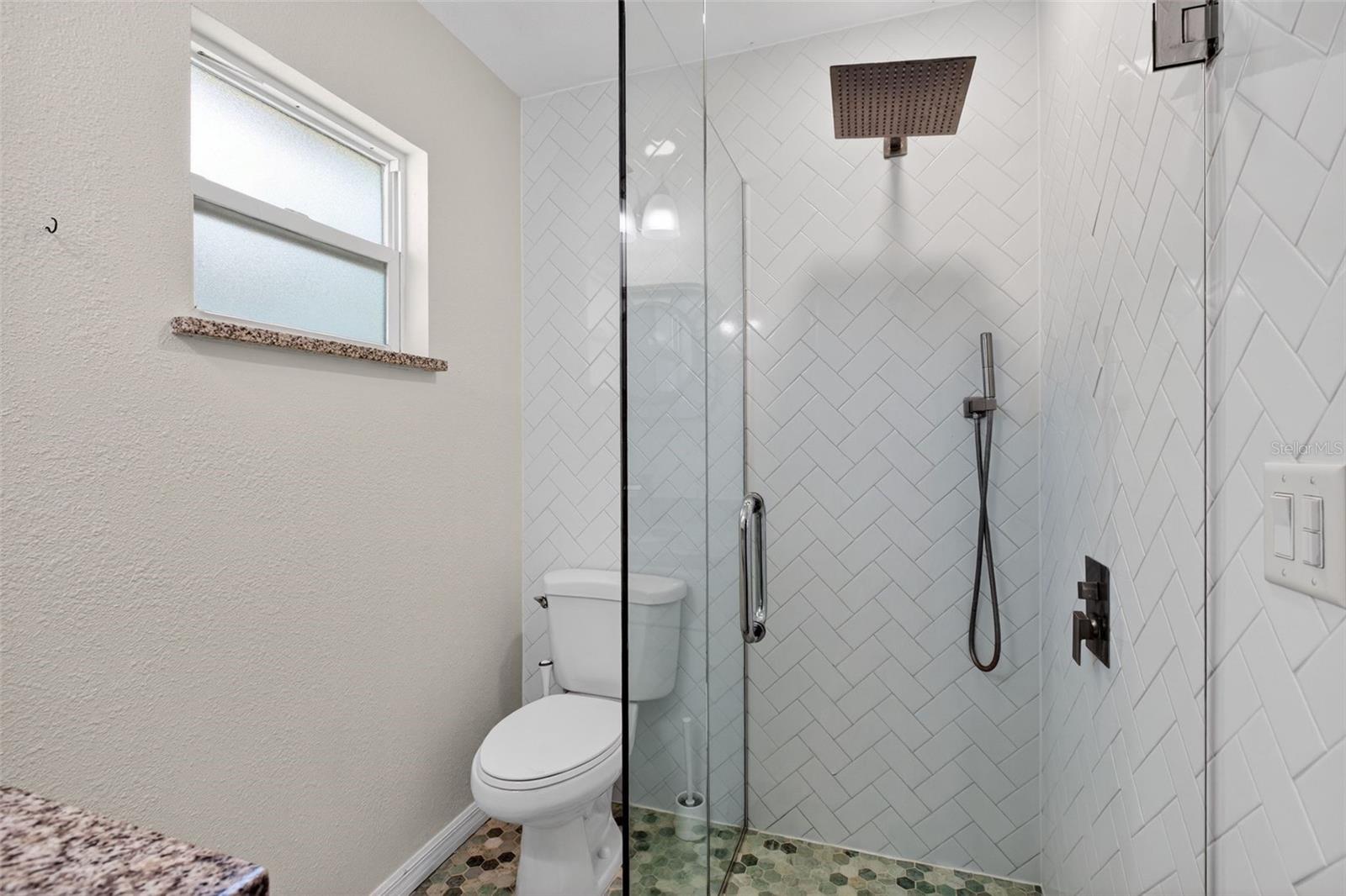 RABBITS RUN - Residential