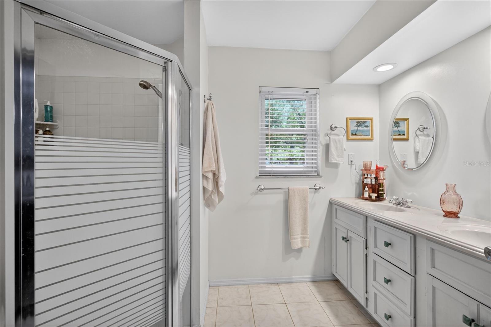 RABBITS RUN - Residential