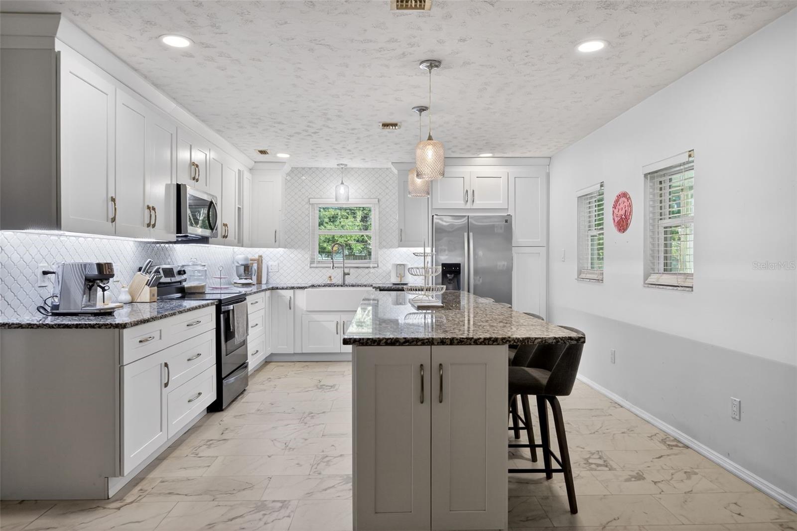 RABBITS RUN - Residential