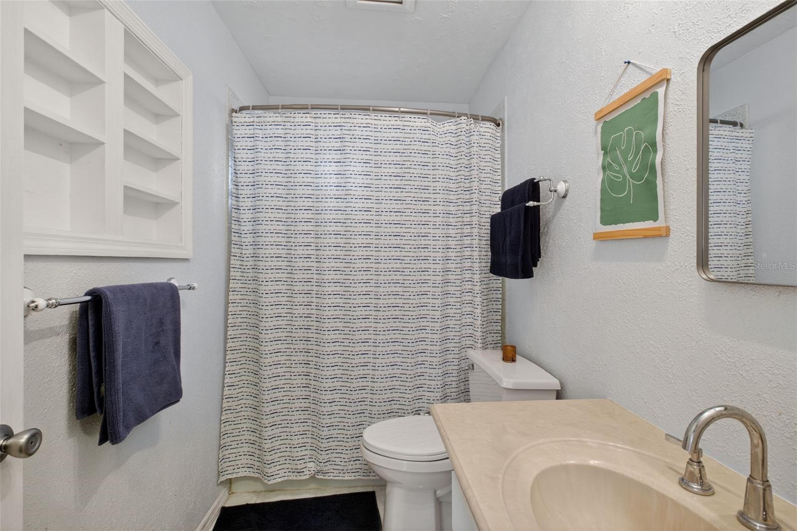 RABBITS RUN - Residential