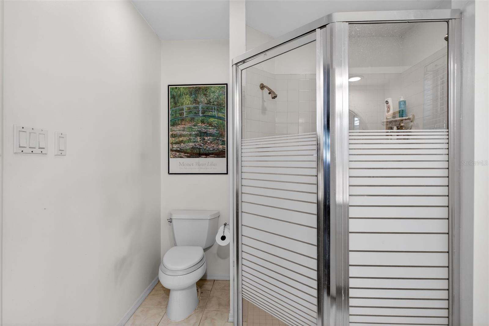 RABBITS RUN - Residential