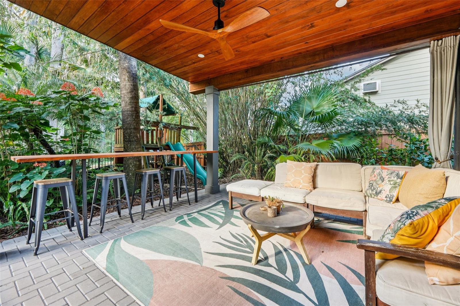 MAITLAND SHORES - Residential