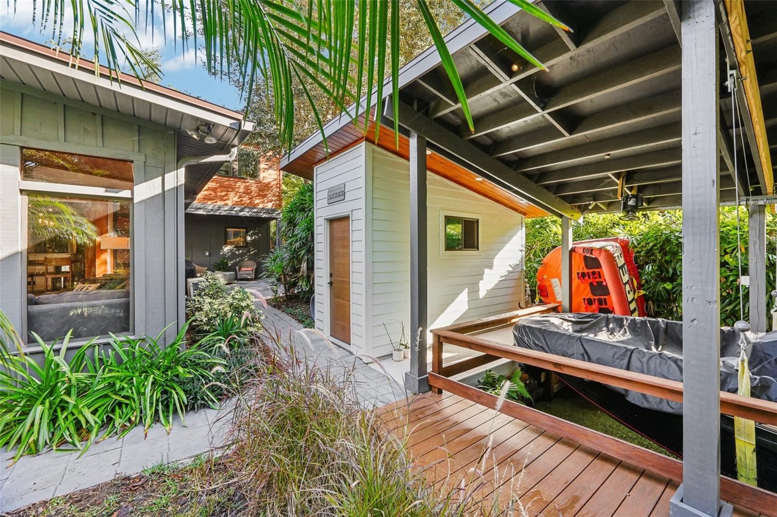 MAITLAND SHORES - Residential