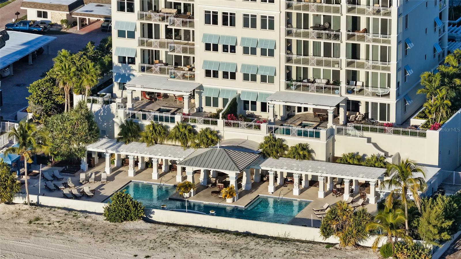 ORCHID BEACH CLUB RESIDENCES - Residential