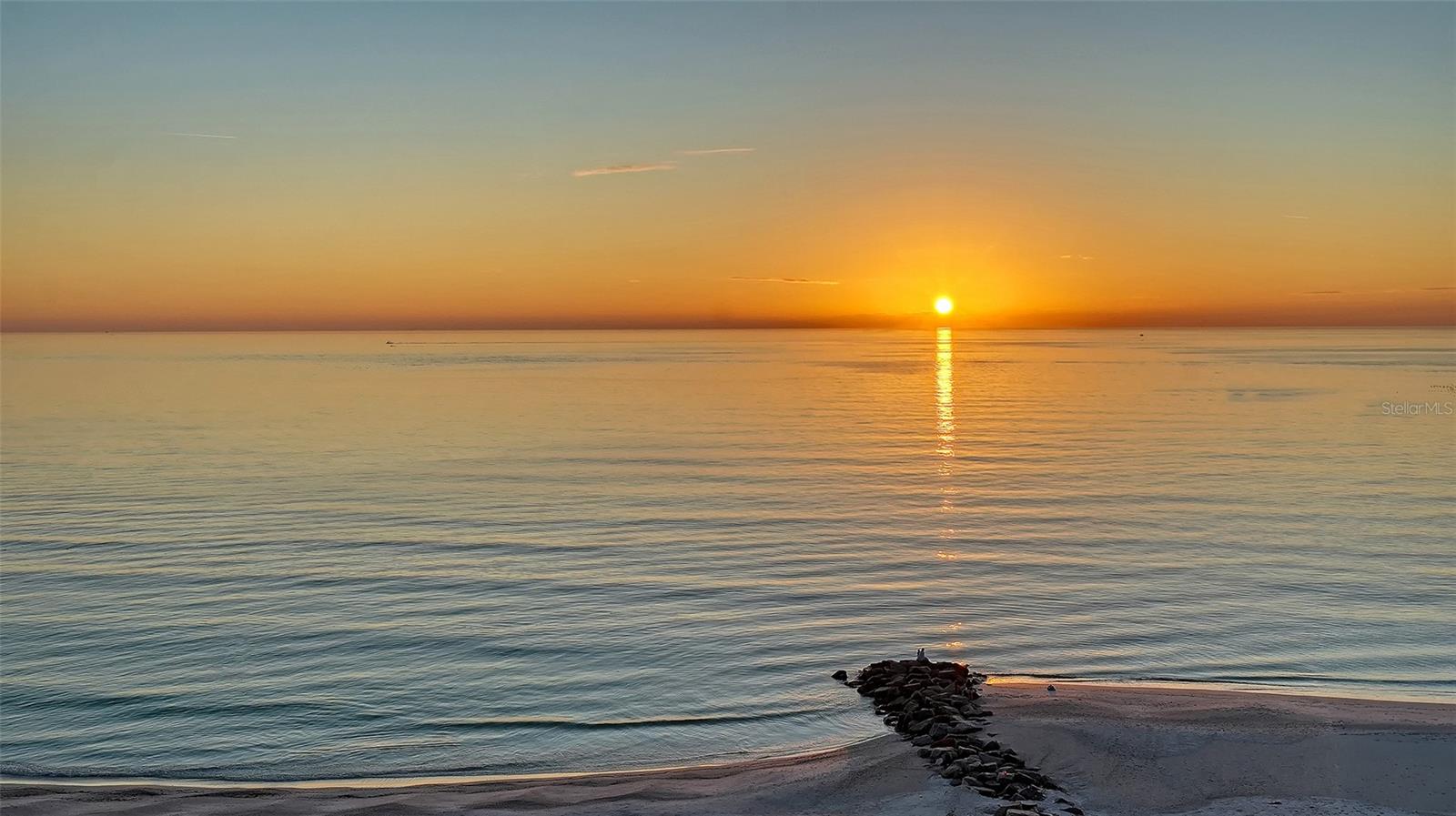 ORCHID BEACH CLUB RESIDENCES - Residential