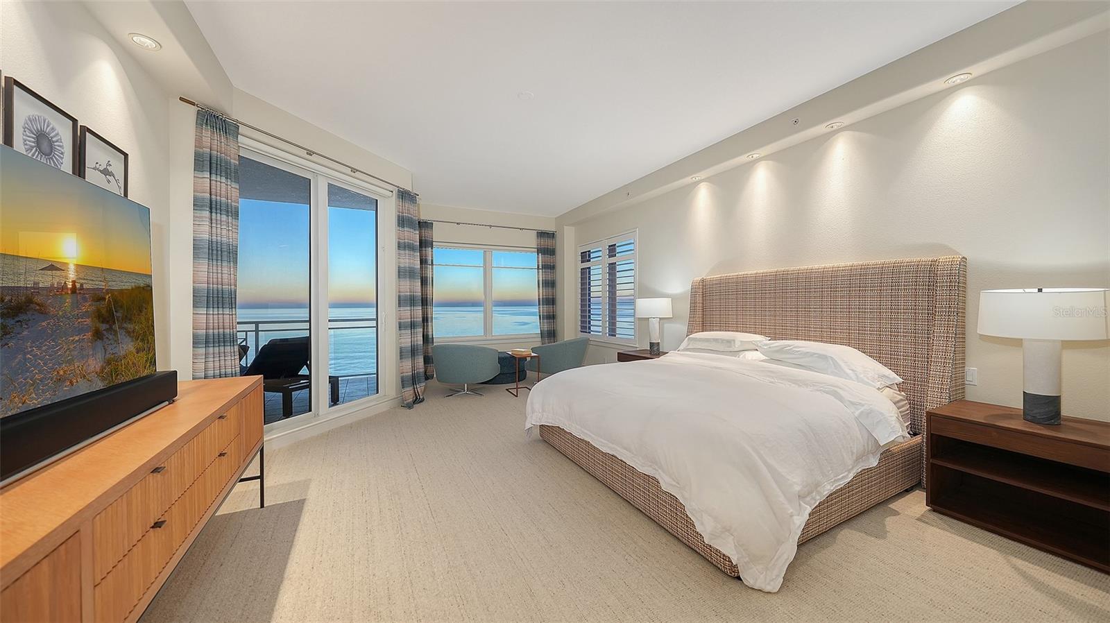 ORCHID BEACH CLUB RESIDENCES - Residential