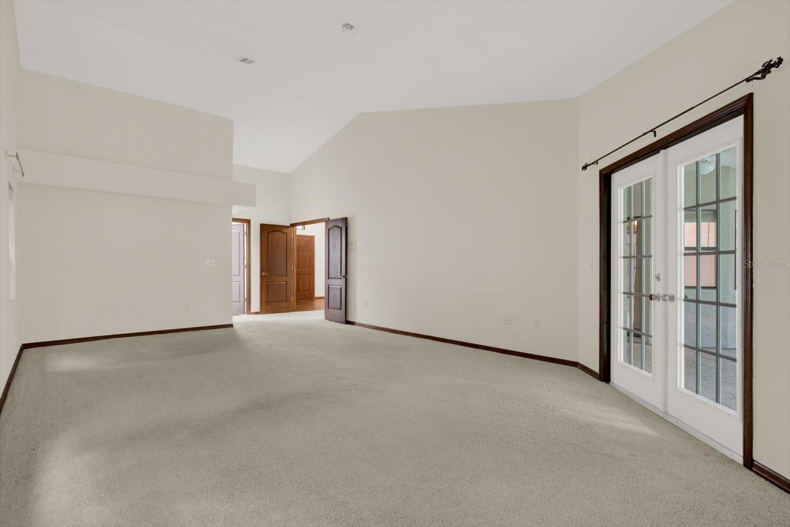 CANDLELIGHT - Residential