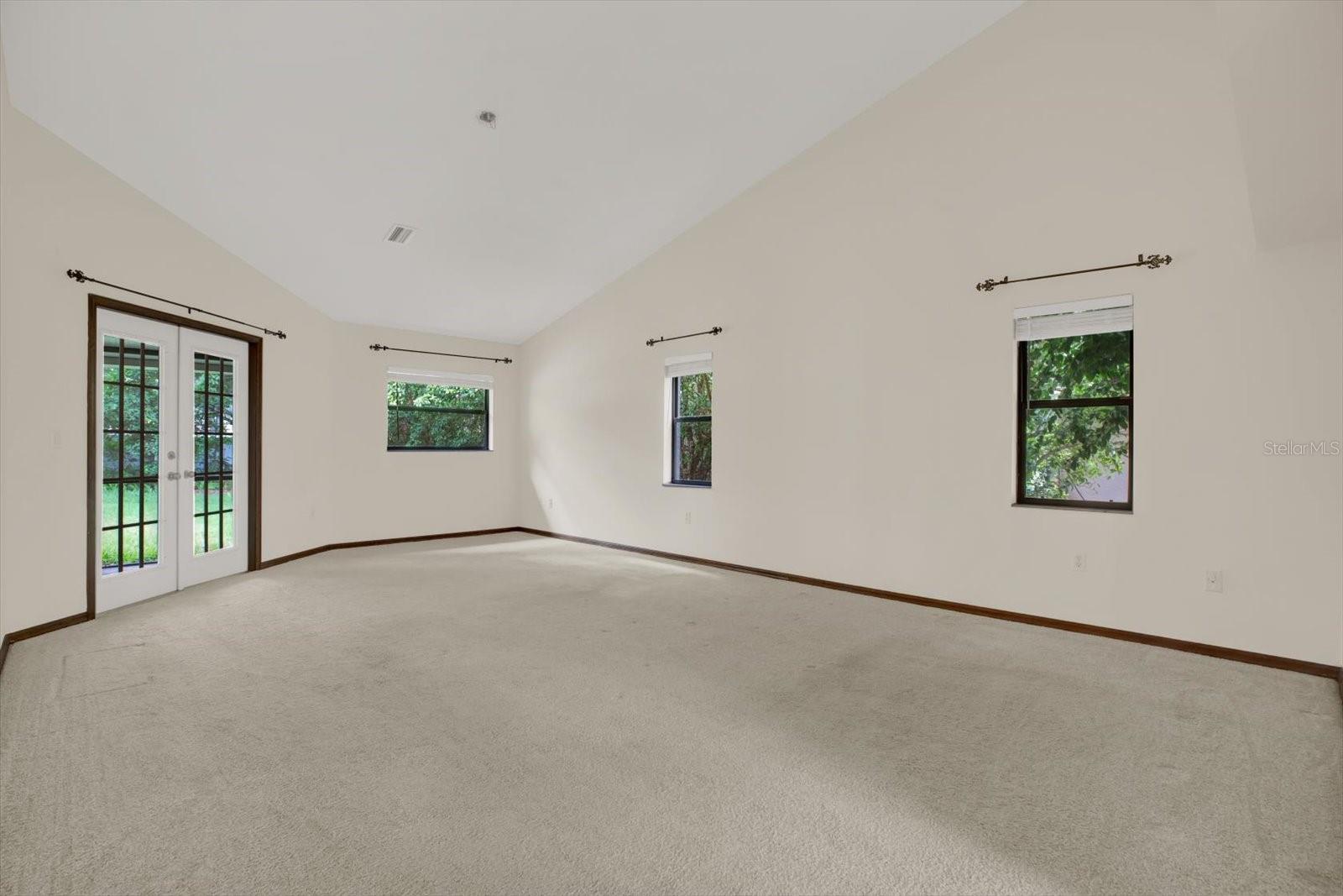 CANDLELIGHT - Residential