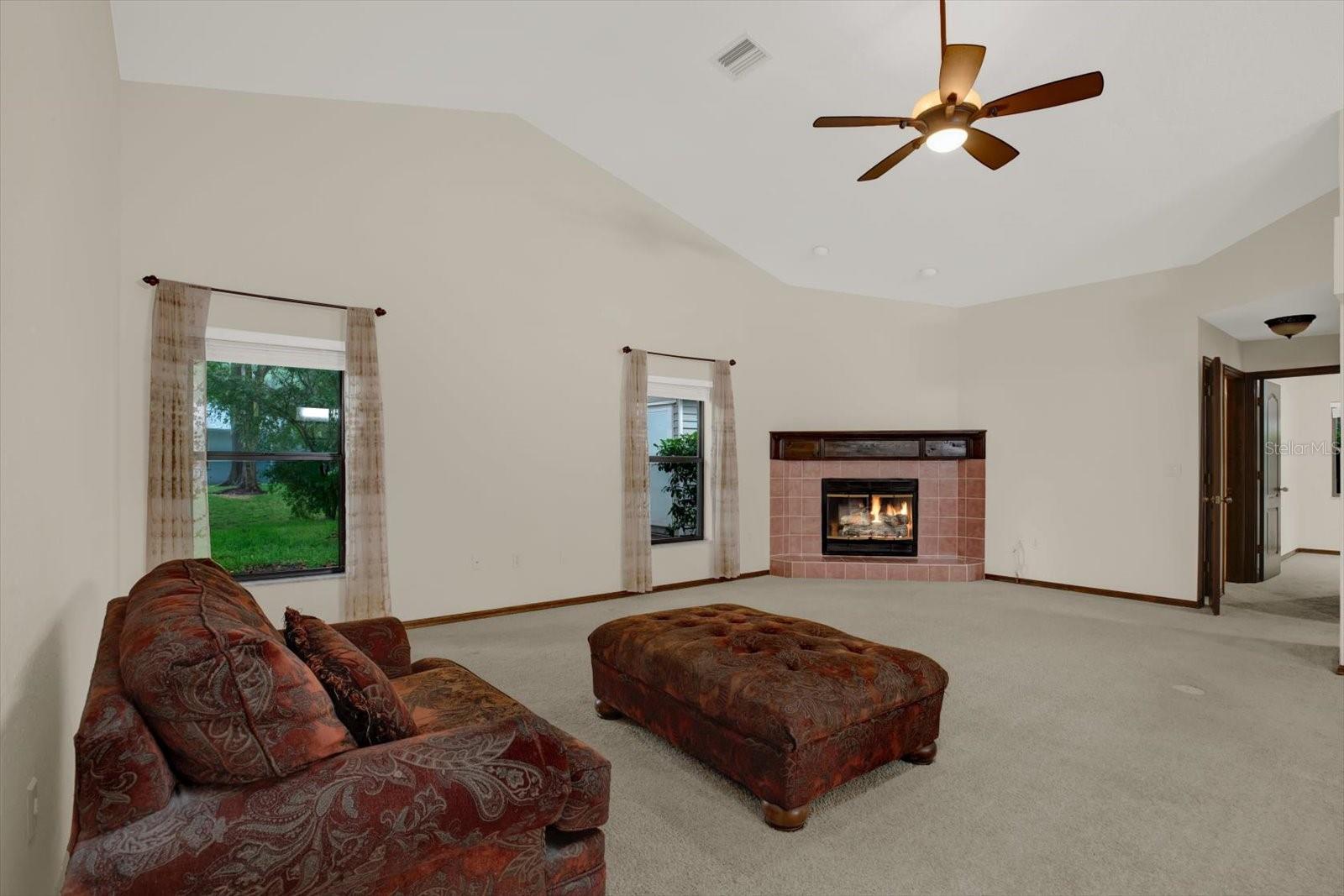 CANDLELIGHT - Residential