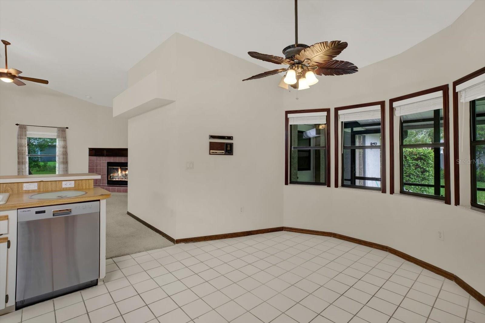 CANDLELIGHT - Residential