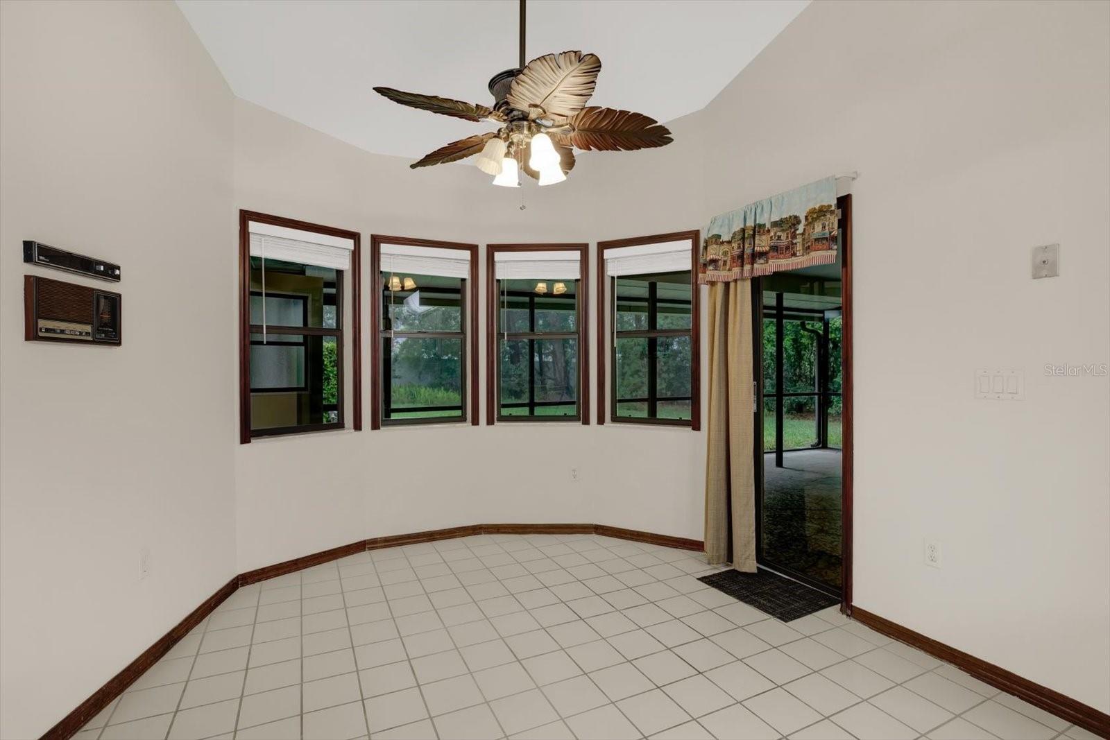 CANDLELIGHT - Residential