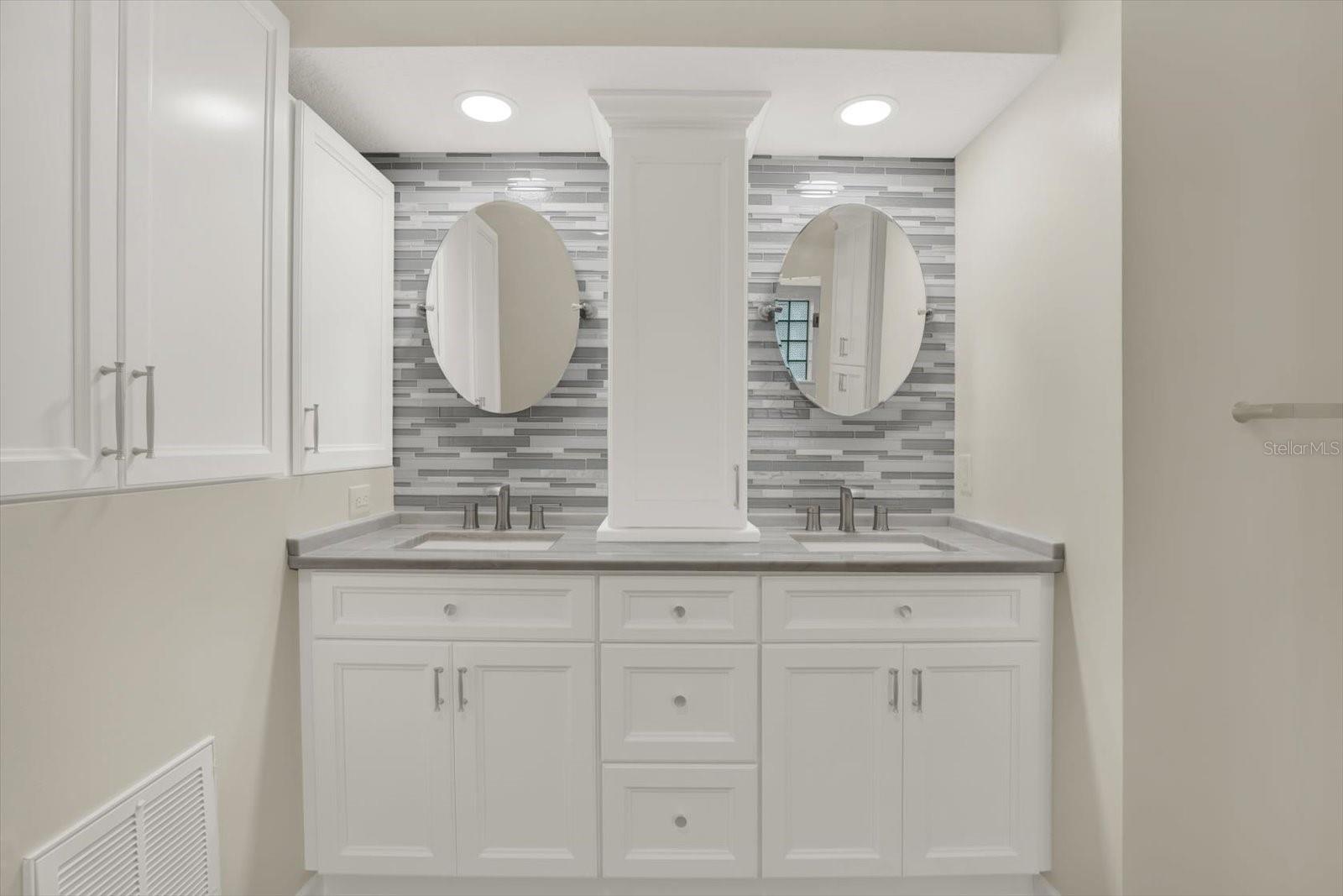 CANDLELIGHT - Residential