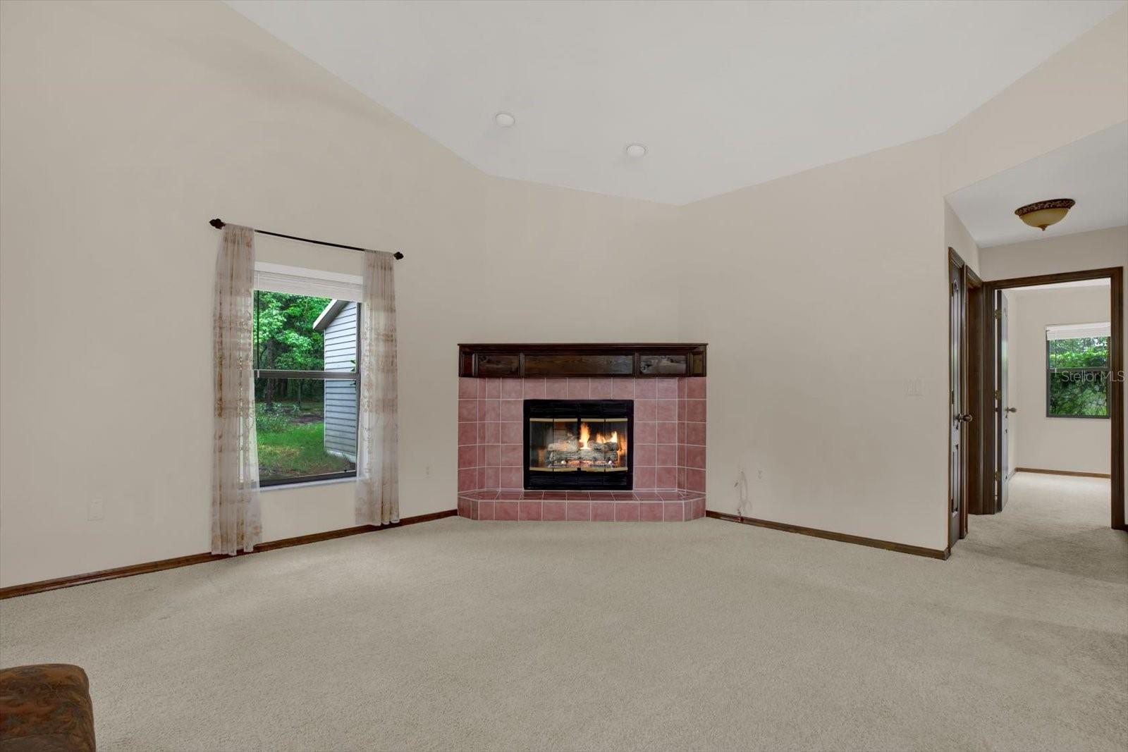 CANDLELIGHT - Residential