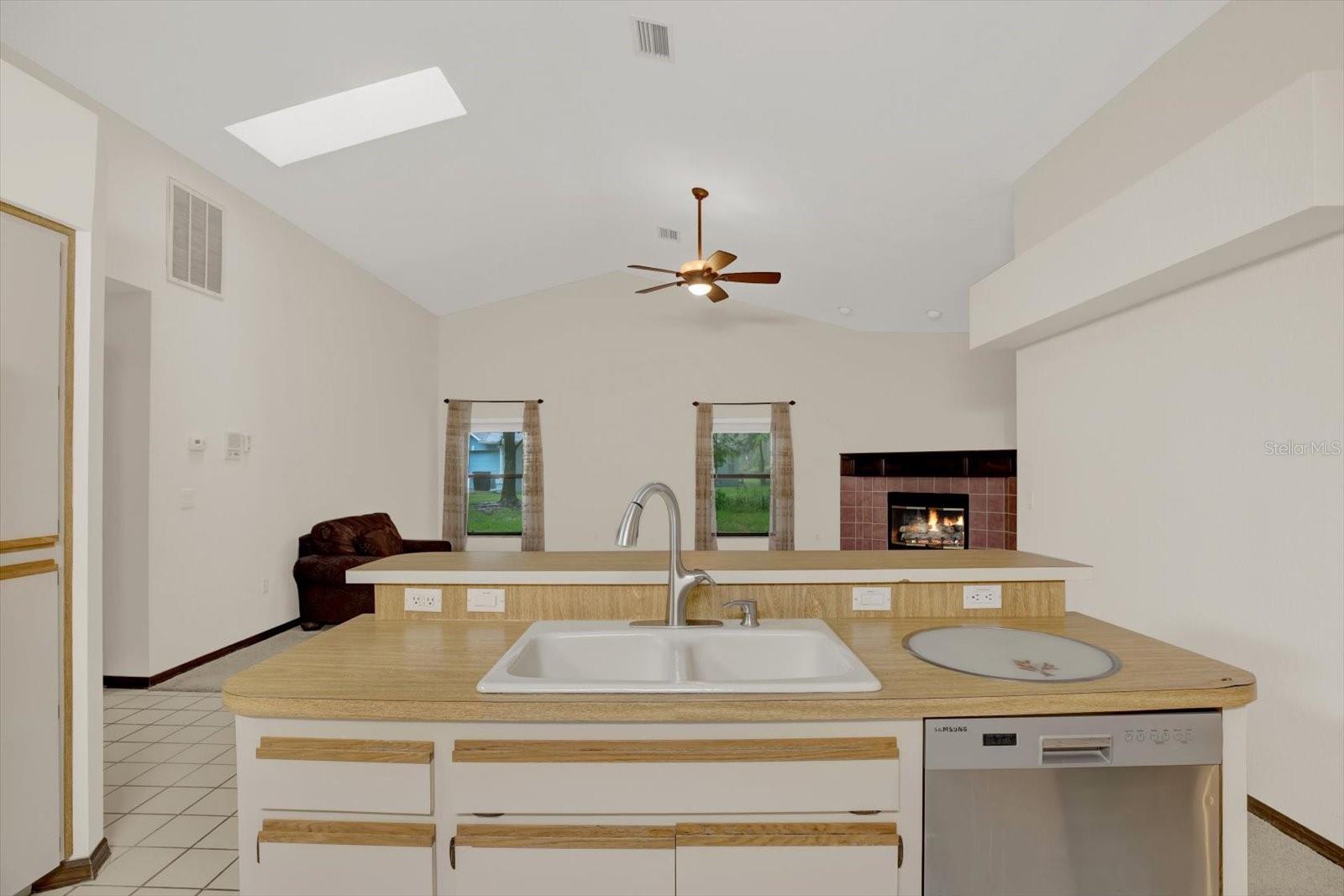 CANDLELIGHT - Residential