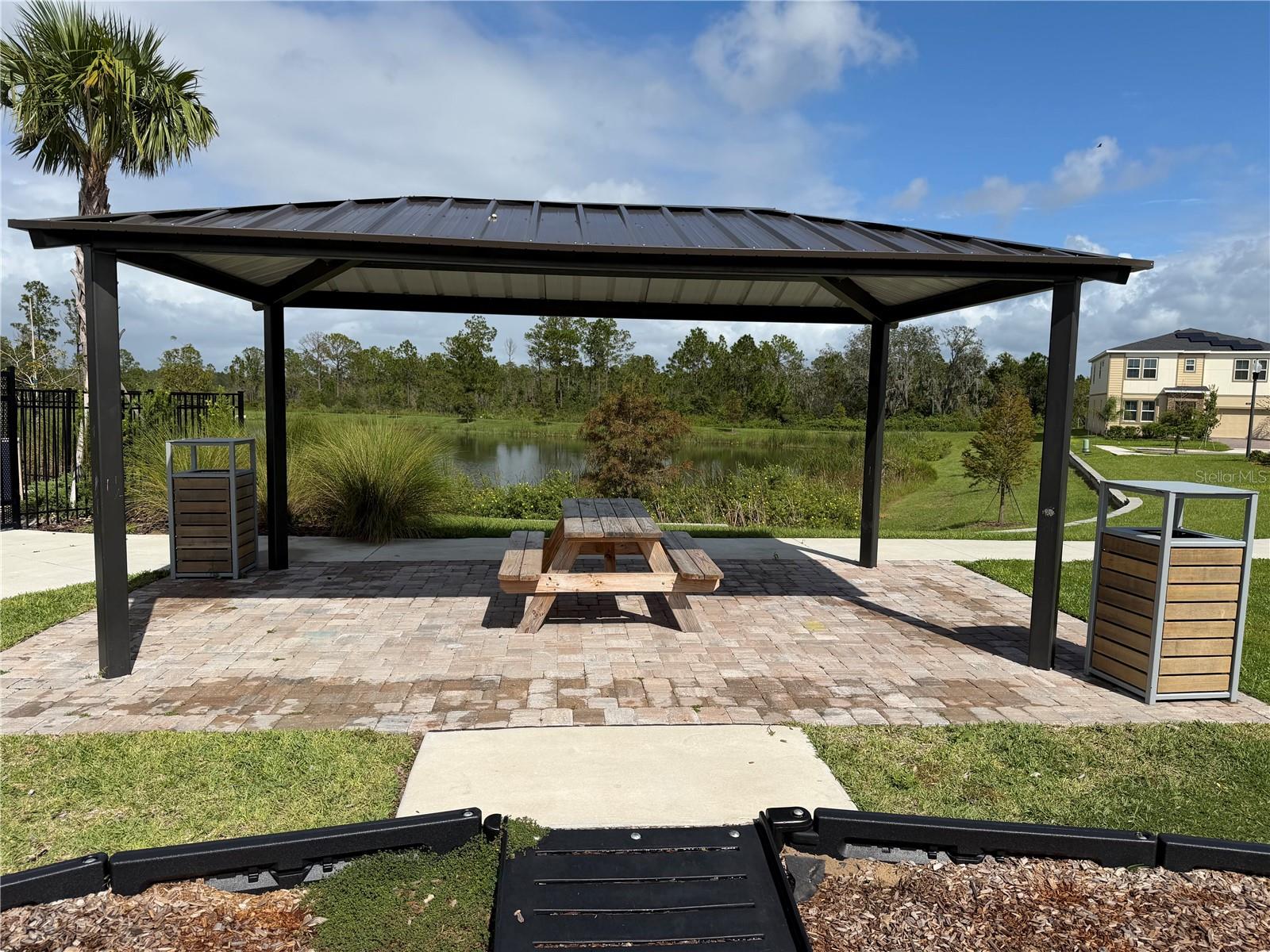 TRACT X - Residential Lease