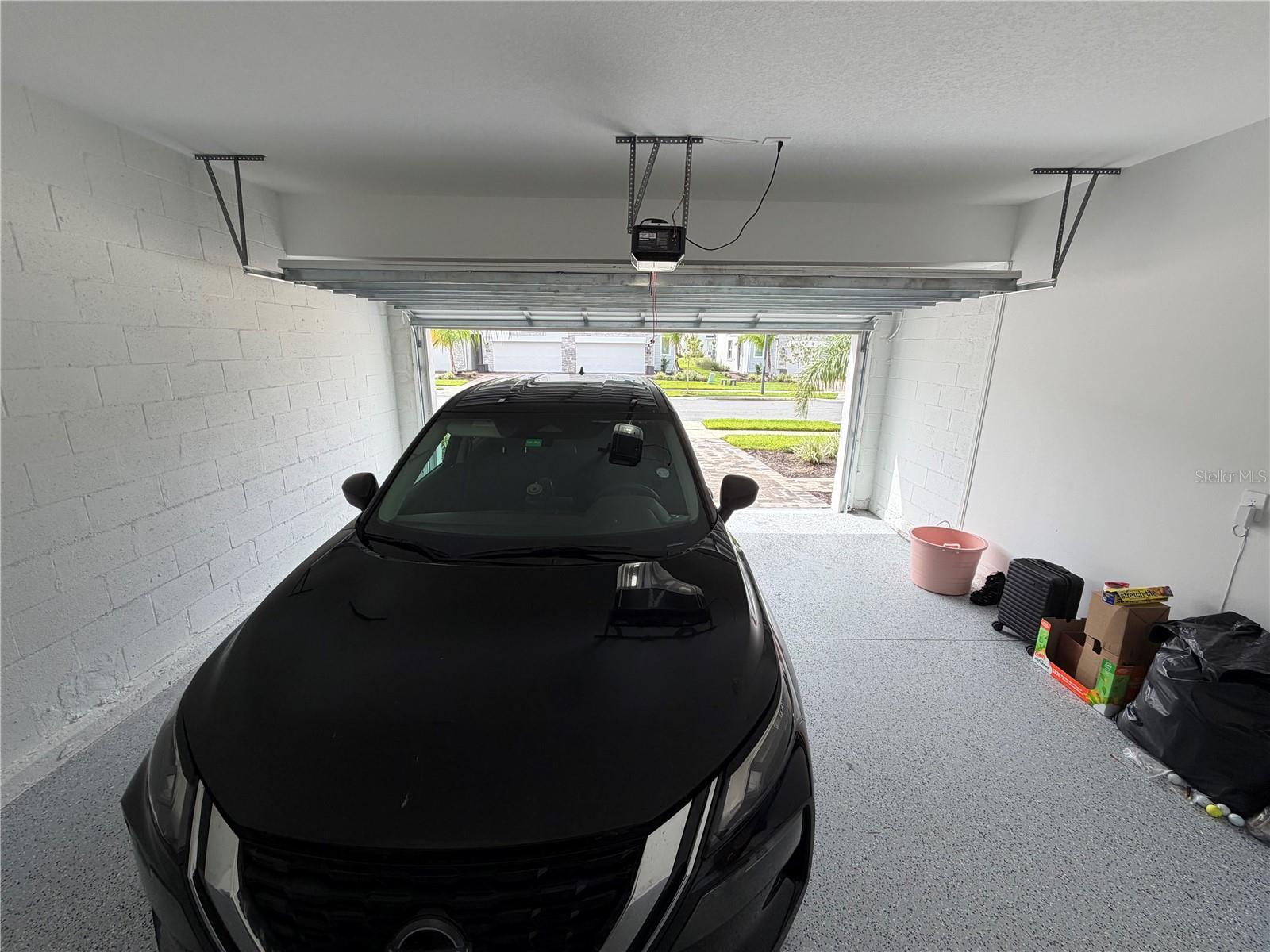 TRACT X - Residential Lease