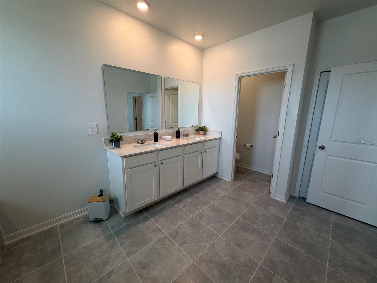 TRACT X - Residential Lease