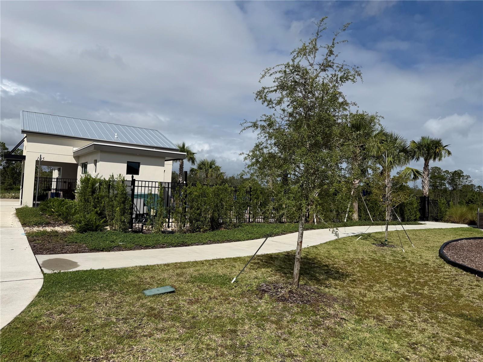 TRACT X - Residential Lease