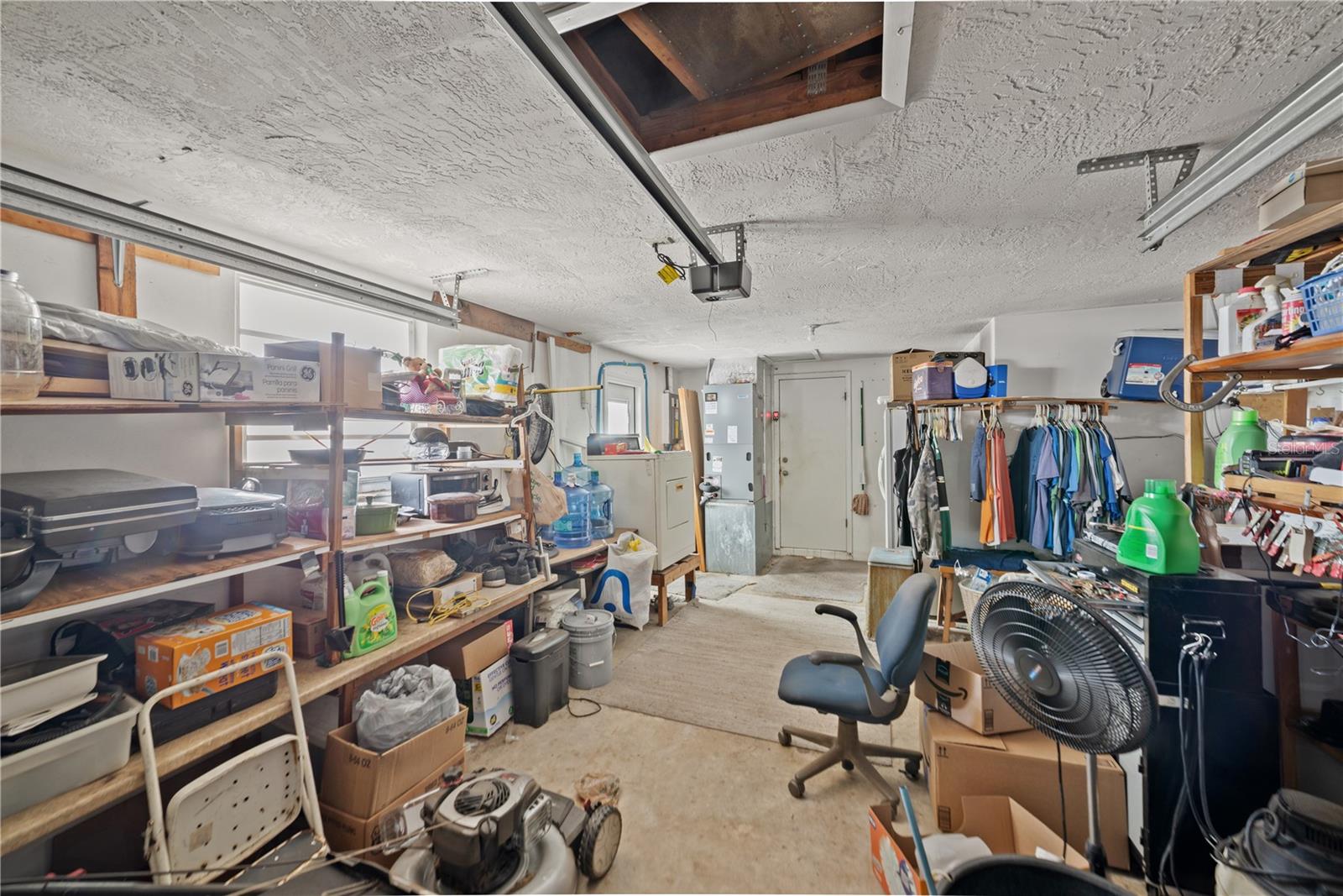 ALOHA GARDENS - Residential