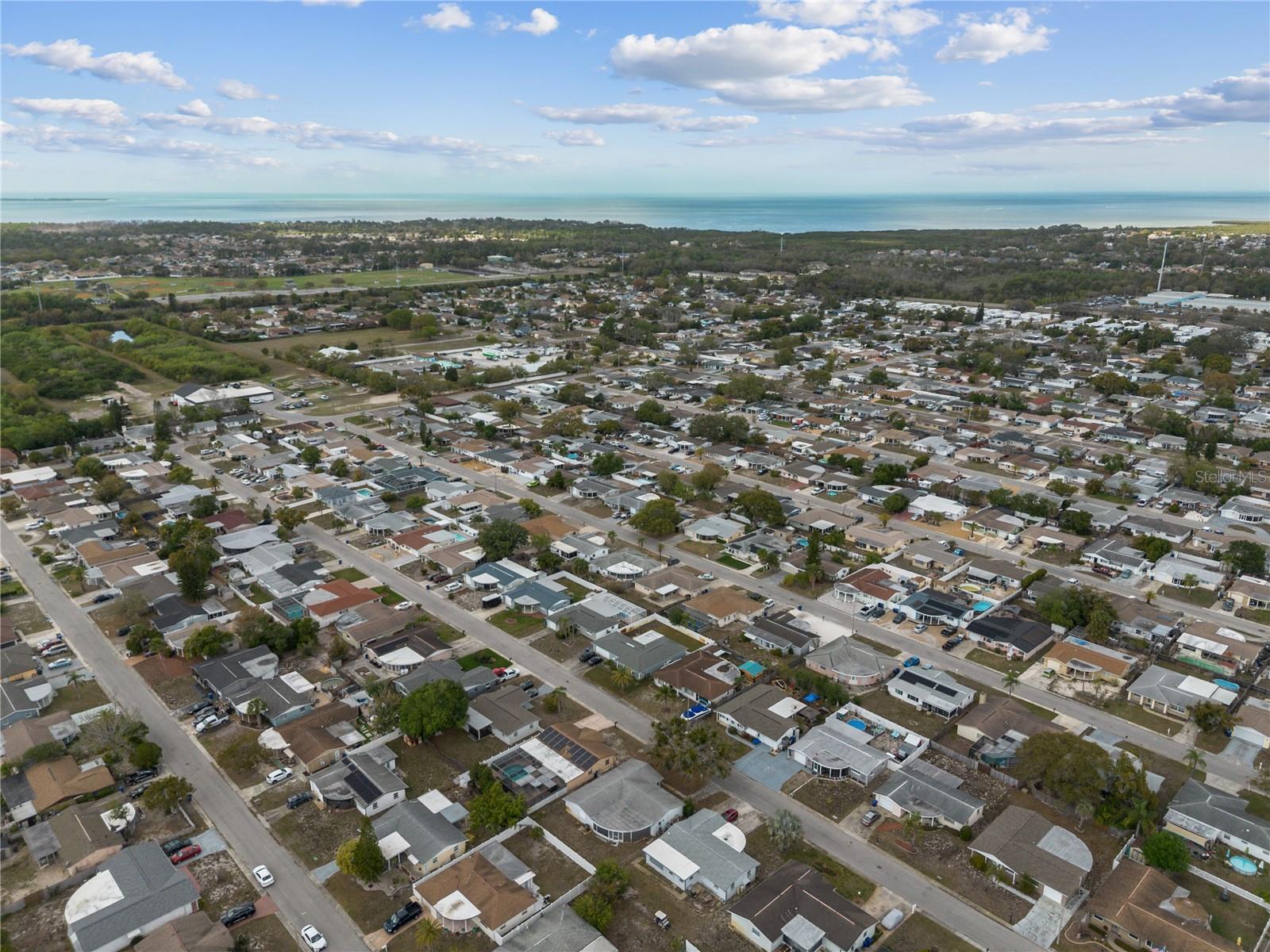 ALOHA GARDENS - Residential