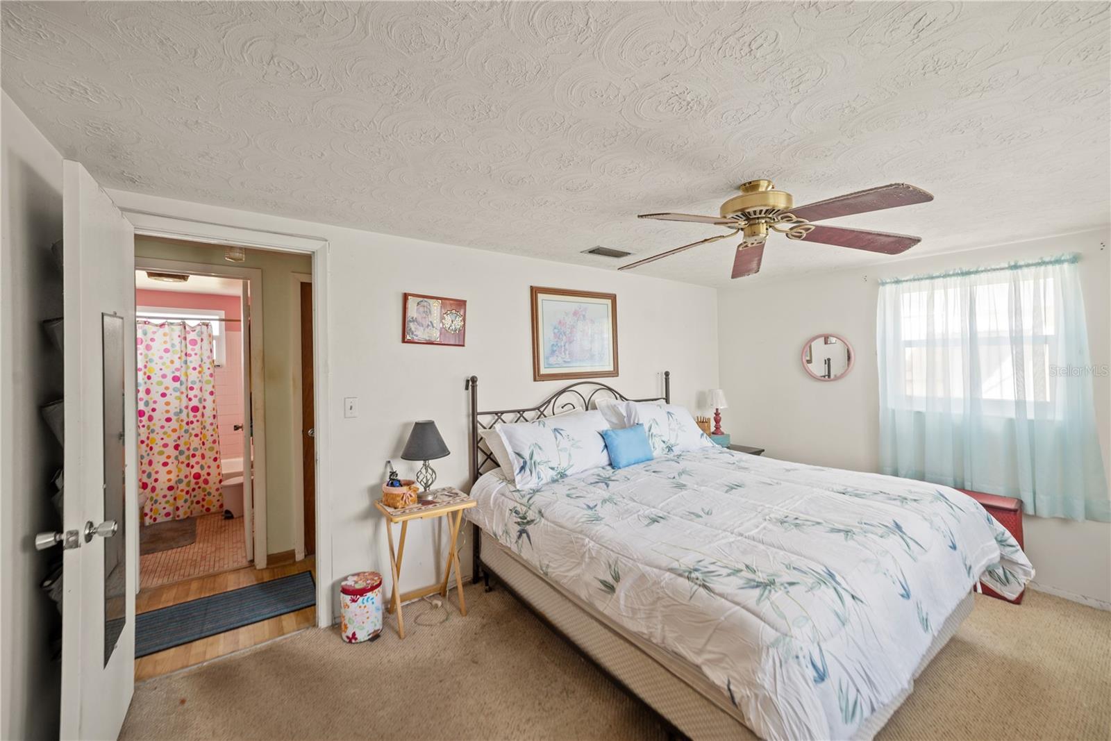 ALOHA GARDENS - Residential