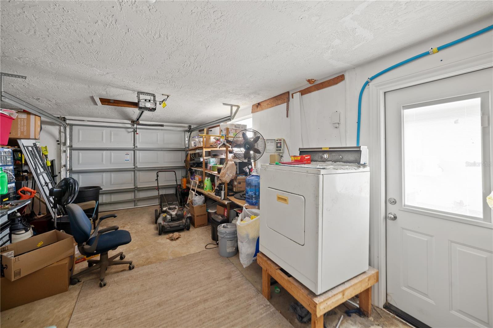 ALOHA GARDENS - Residential