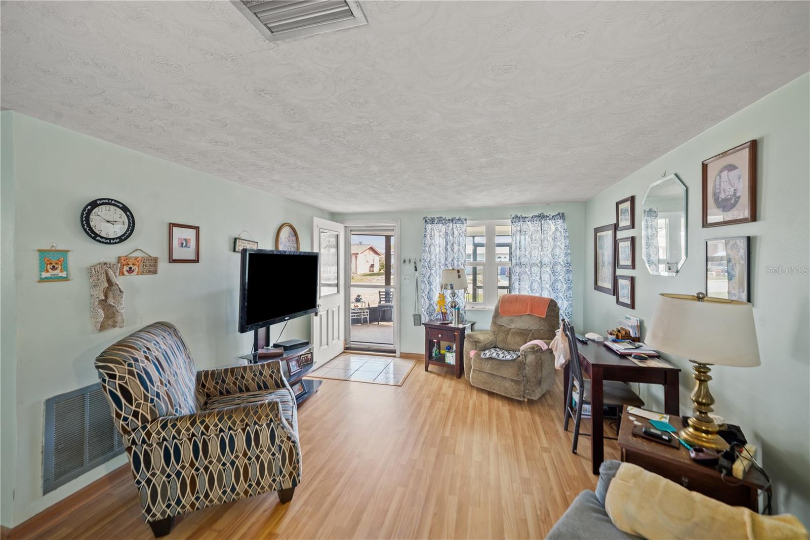 ALOHA GARDENS - Residential