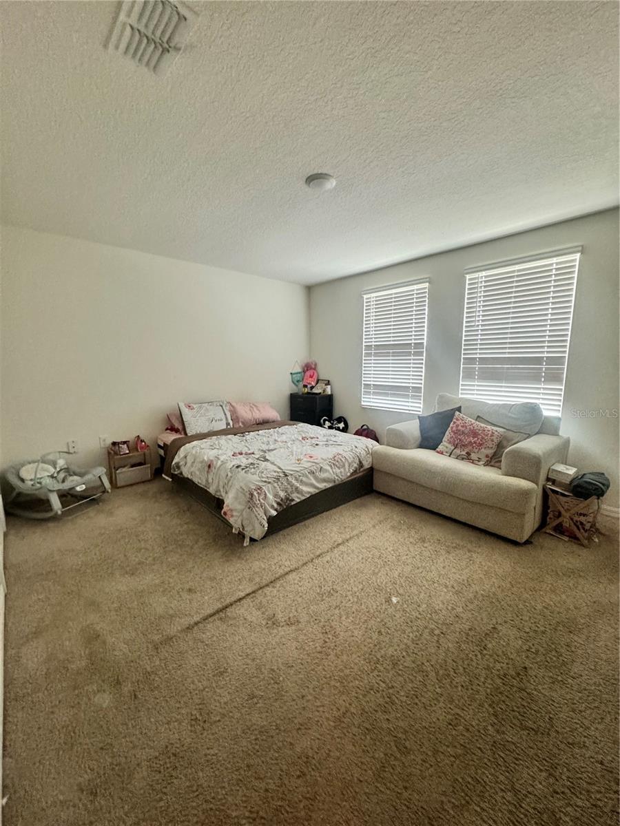 Photo 9 of 11 of 1847 RED CANYON DRIVE townhome