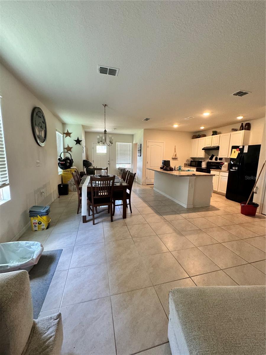 Photo 3 of 11 of 1847 RED CANYON DRIVE townhome