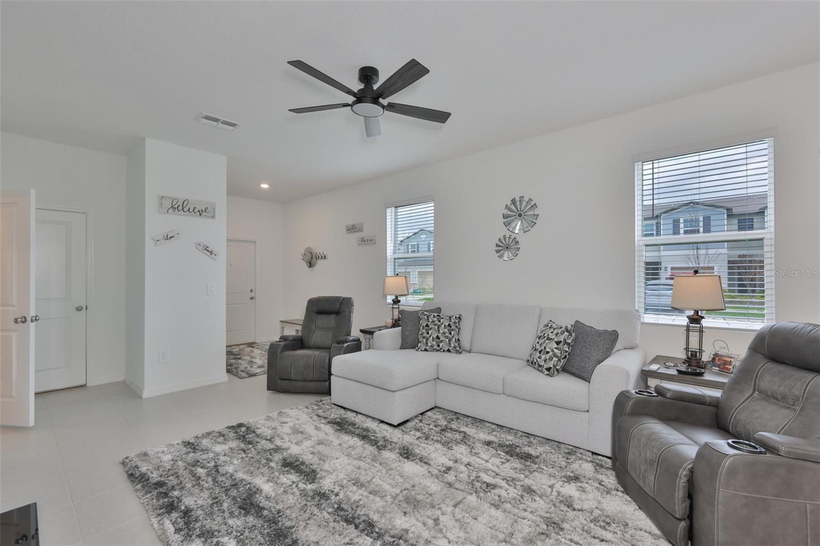 SOUTH SHORE POINTE - Residential