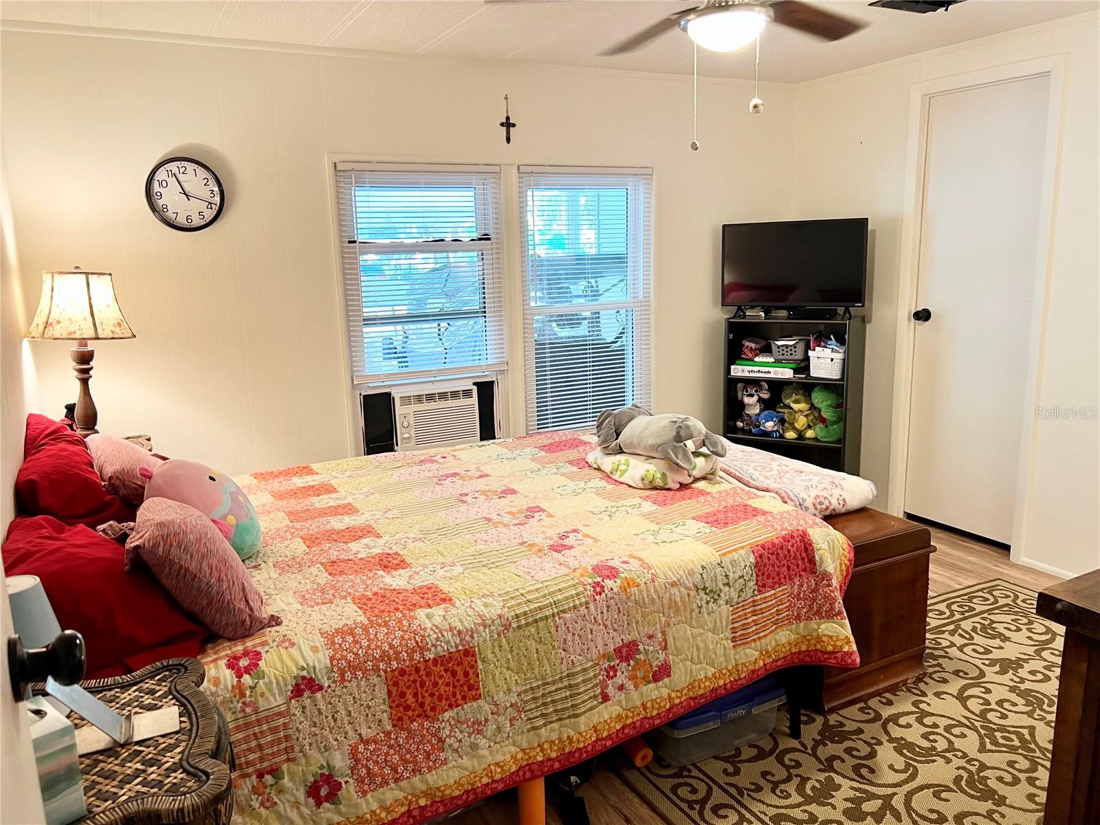 CONTINENTAL COUNTRY CLUB COMMU - Residential