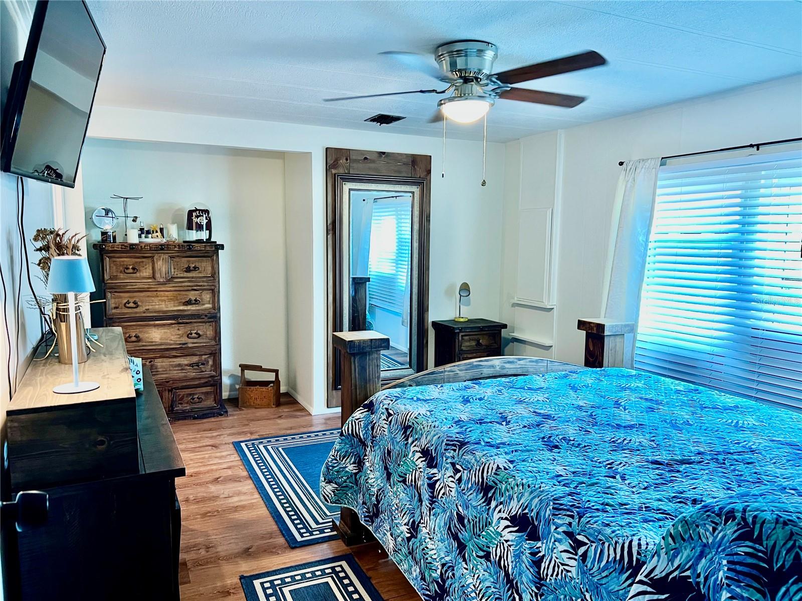 CONTINENTAL COUNTRY CLUB COMMU - Residential